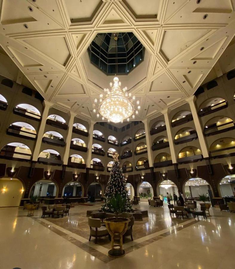 Basra International Hotel Esterno foto