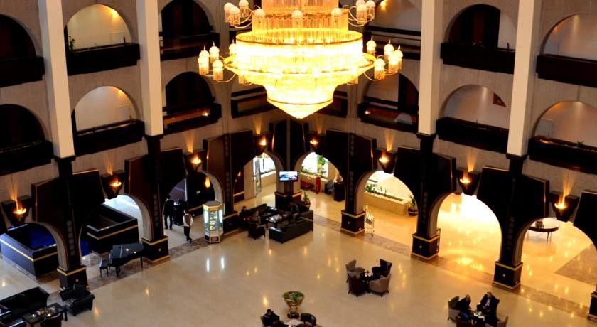 Basra International Hotel Esterno foto