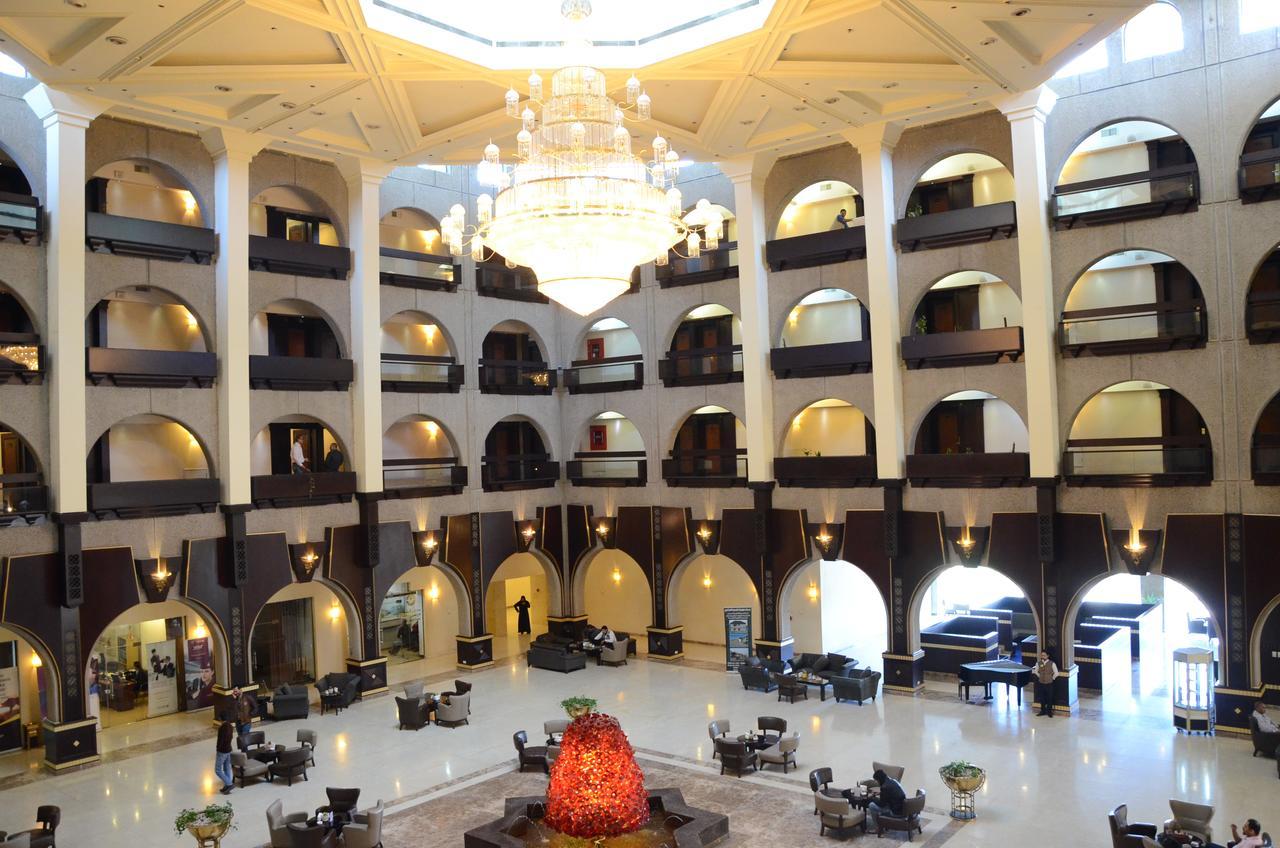 Basra International Hotel Esterno foto