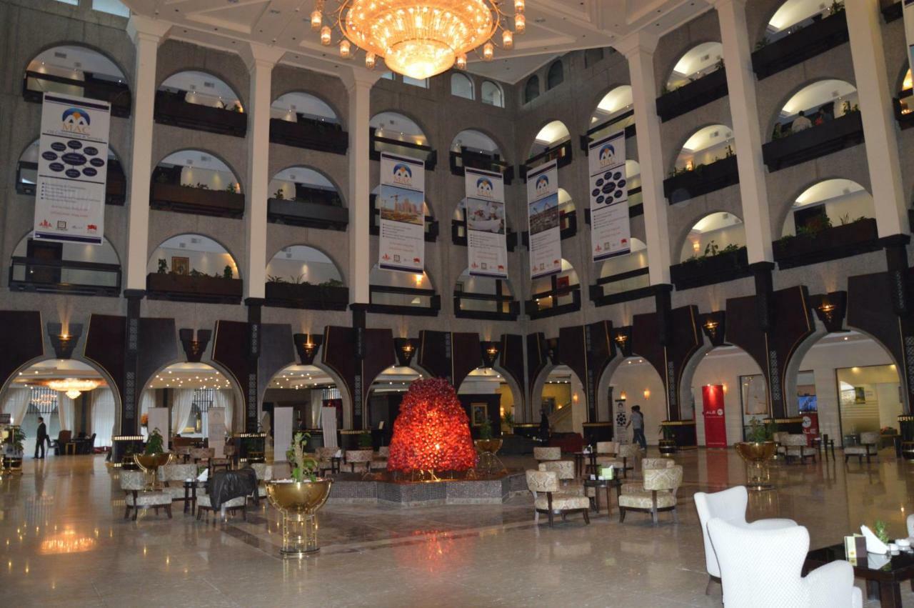 Basra International Hotel Esterno foto